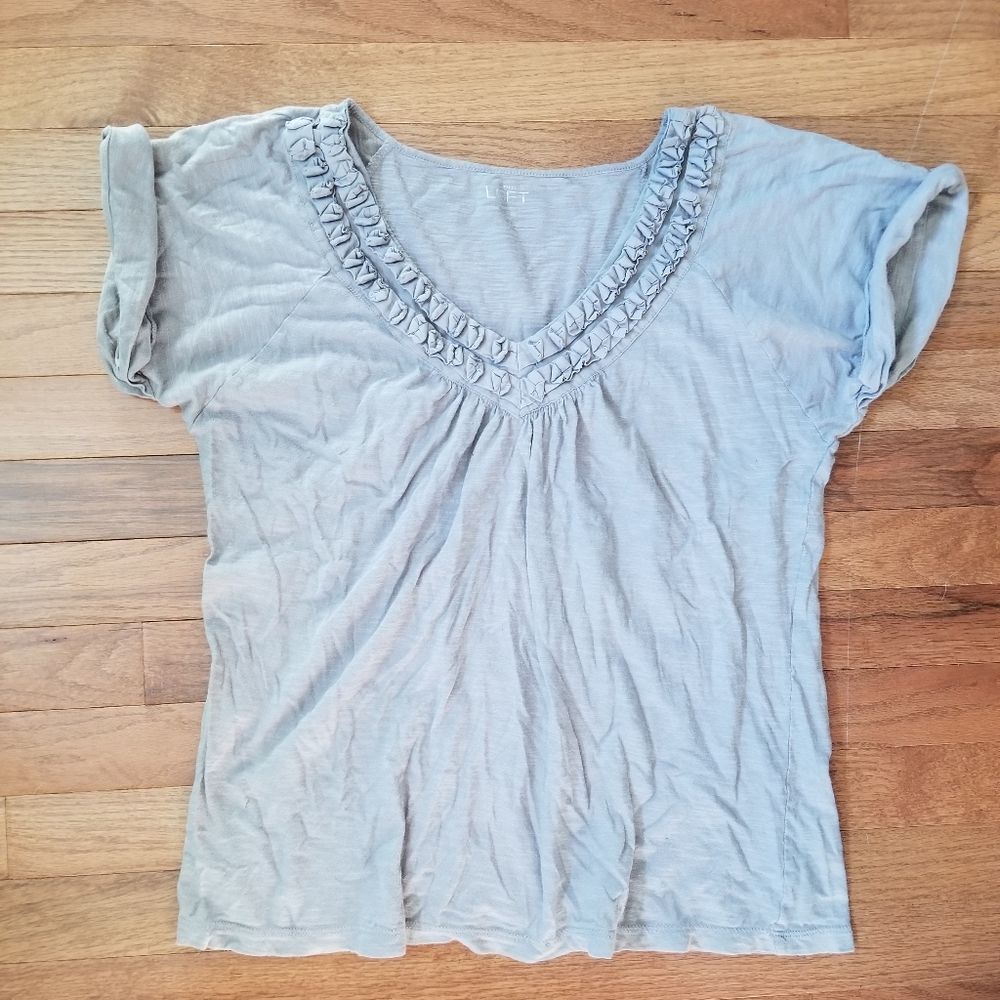 Loft Gray V-Neck Tee
